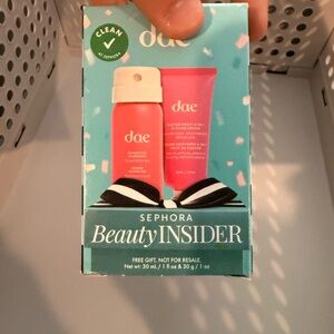 Dae styling spray and cream